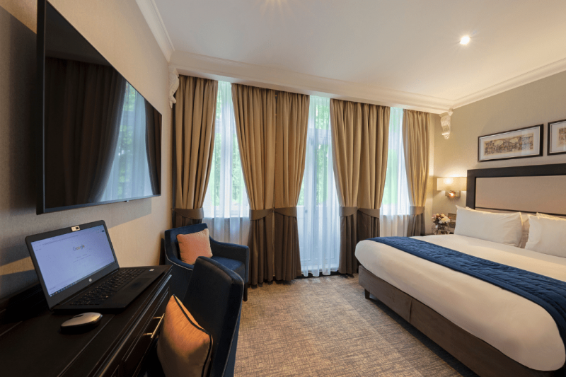 mở tài khoản booking